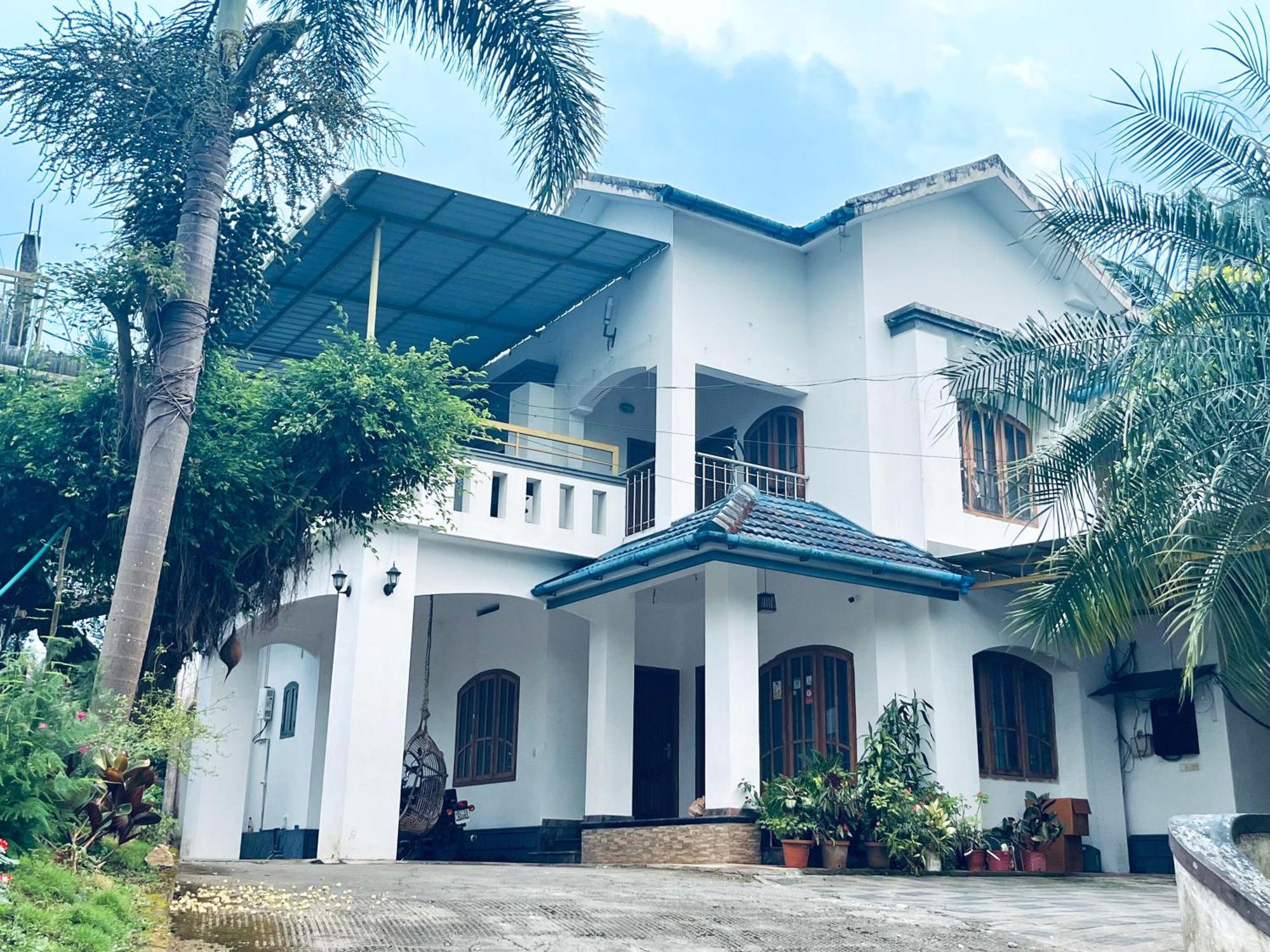 Dreamnest Residency Apartment Kalpetta Exterior photo